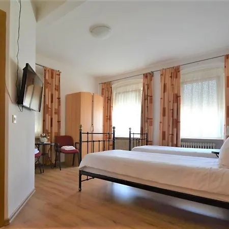 Gasthaus Uedersdorf 호텔