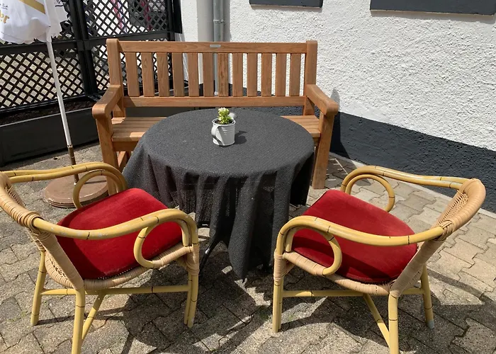 Отель Gasthaus Uedersdorf 3*